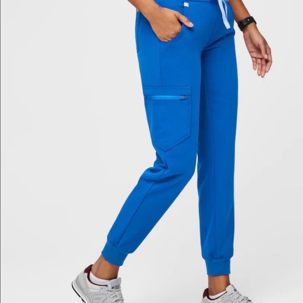 Figs Woman Bright Blue Ankle Cargo Joggers Royal Blue Pants Large
